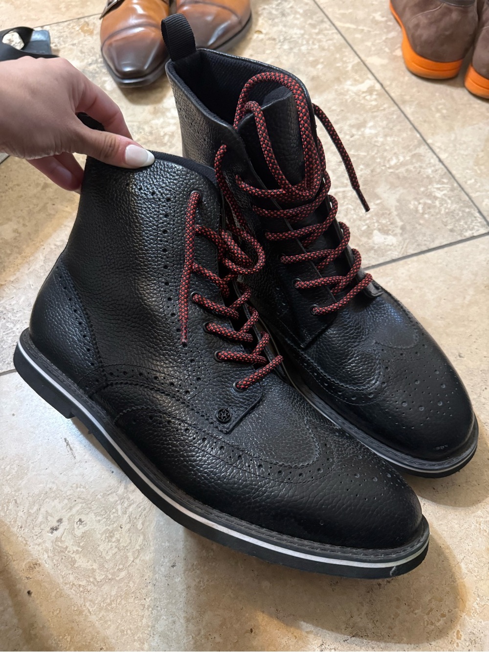 G/FORE Black Leather Wingtip Chukka Boots with Red Laces